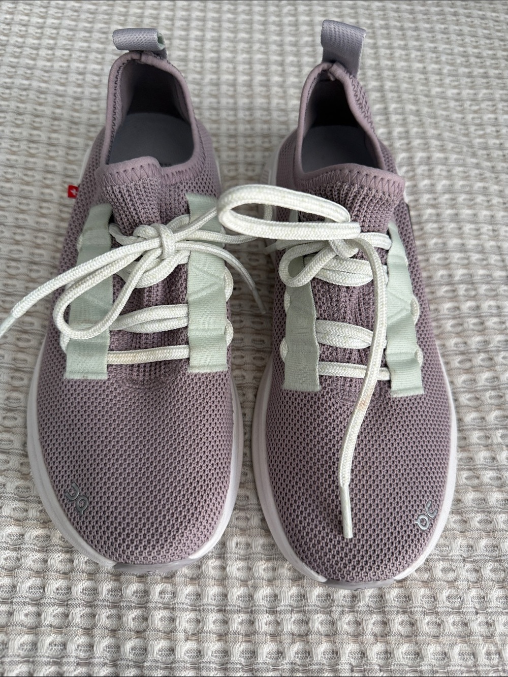 ON Running Light Purple Knit Slip-On Sneakers with White Laces